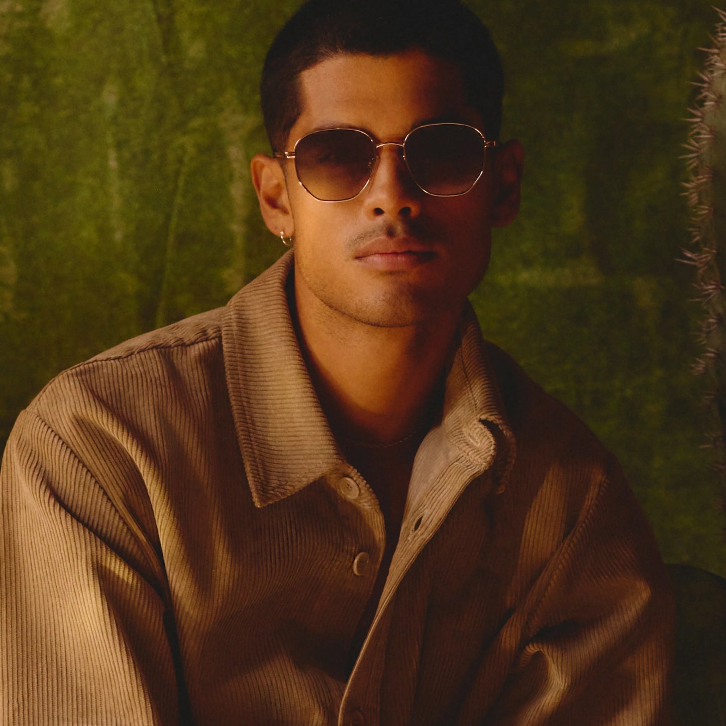 QUAY Big Time Sunglasses - Gold/Peony