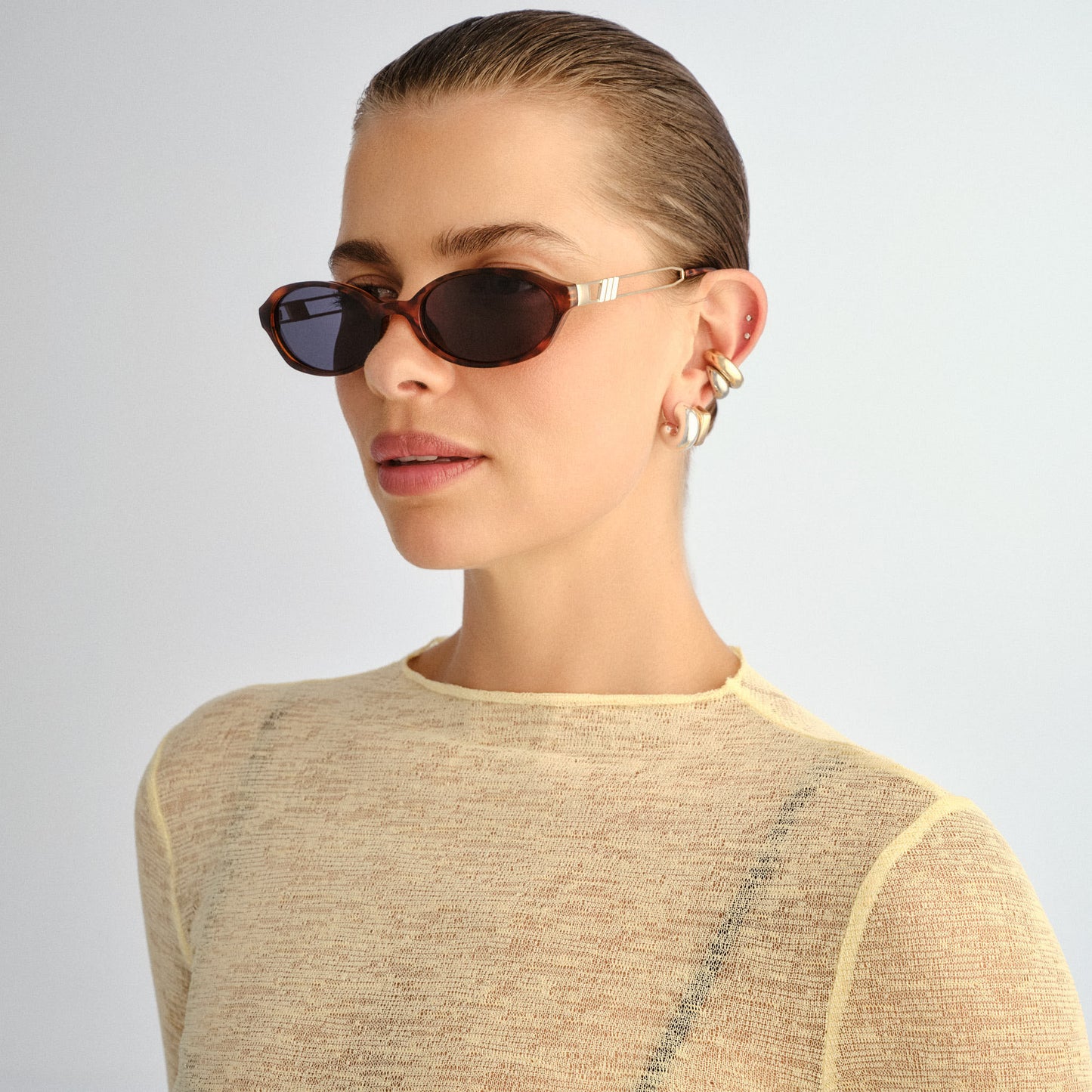 Le Specs Lunita Sunglasses | Dark Tort Smoke Mono