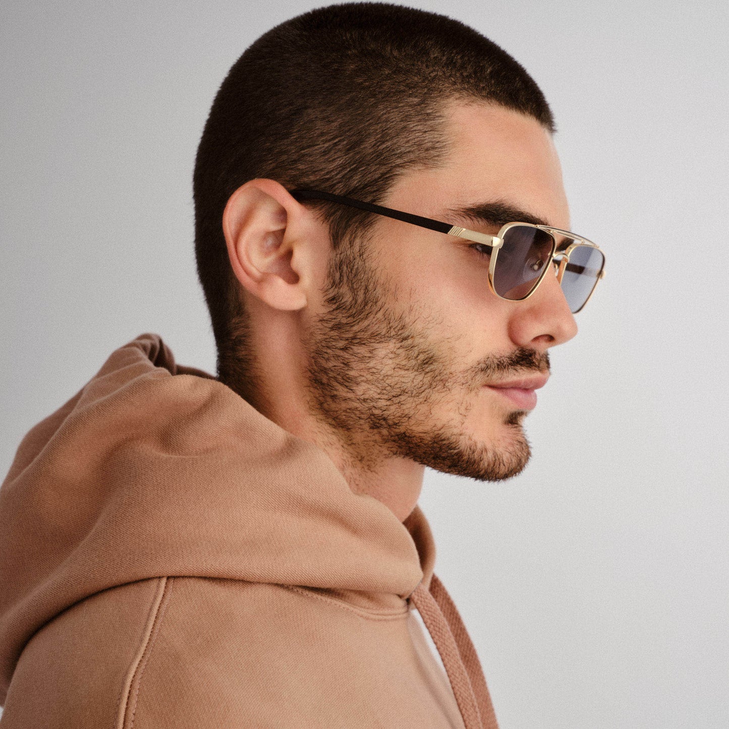 Le Specs Le Mimi Sunglasses | Gold Smoke Tint