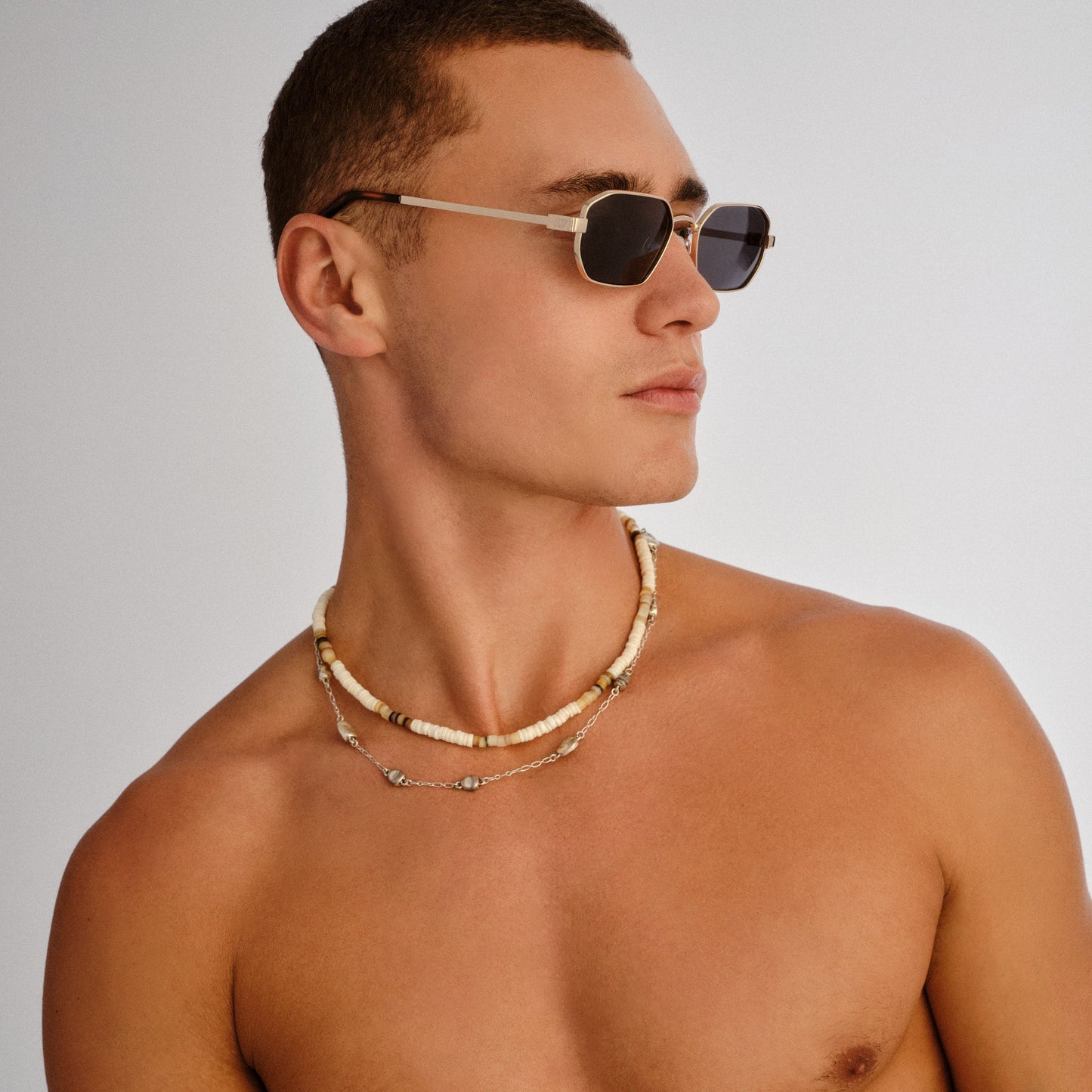 Le Specs Mythic Sunglasses | Gold Smoke Mono Polarized