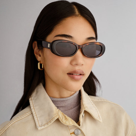 Le Specs Hey Ya! + Global Fit Sunglasses | Tort Smoke Mono
