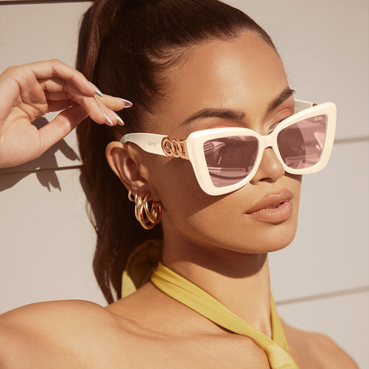 QUAY Chain Reaction Sunglasses - Pearl/Rose