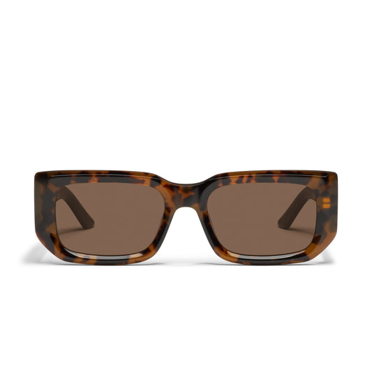 QUAY Tell Me More Sunglasses - Coffee Tort/Brown
