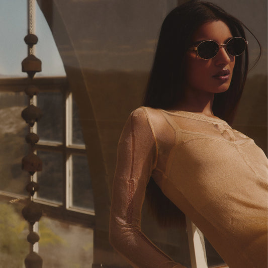 QUAY Anyways Sunglasses - Gold/Smoke