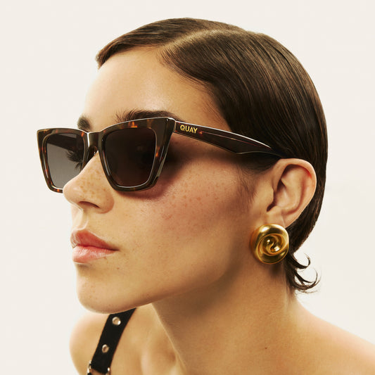 QUAY Call The Shots Sunglasses - Tort/Brown