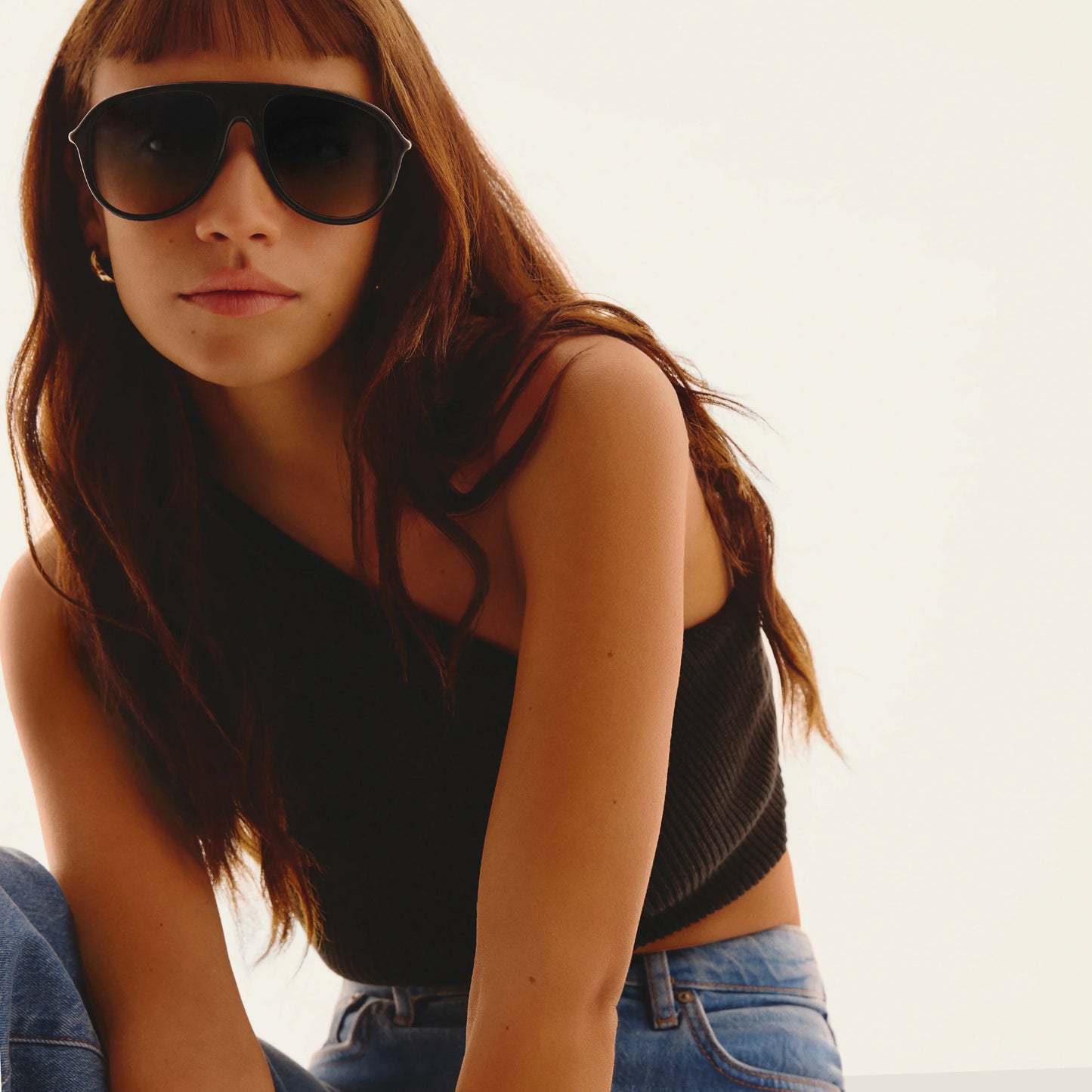 QUAY Chart Topper Sunglasses - Black/Smoke Taupe