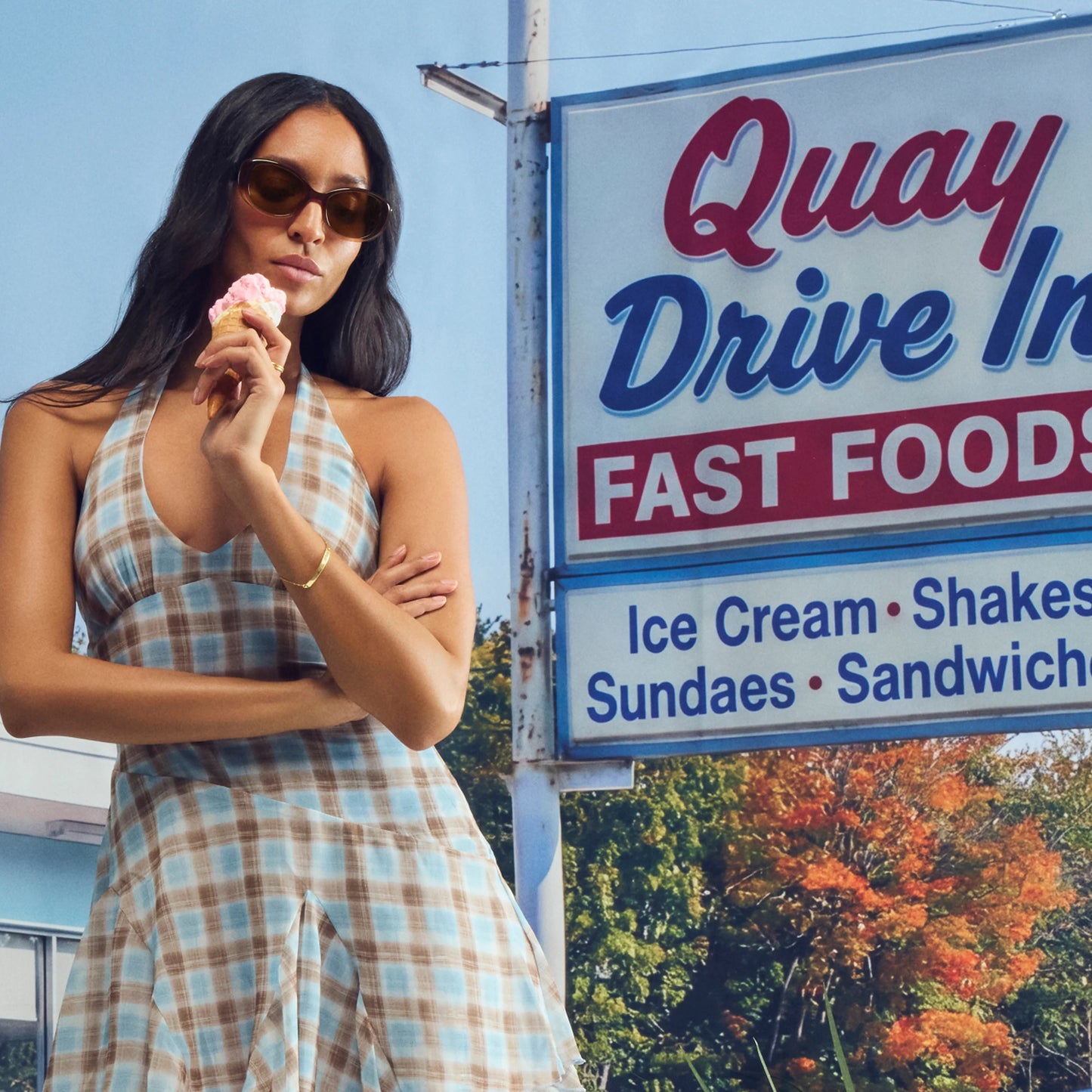 QUAY On Brand Sunglasses - Dark Tort/Dark Fawn