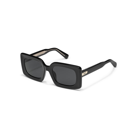 QUAY Talk Show Sunglasses - Black/Smoke