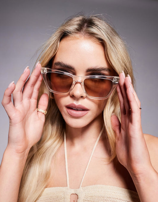 QUAY Call The Shots Sunglasses - Clear/Sepia