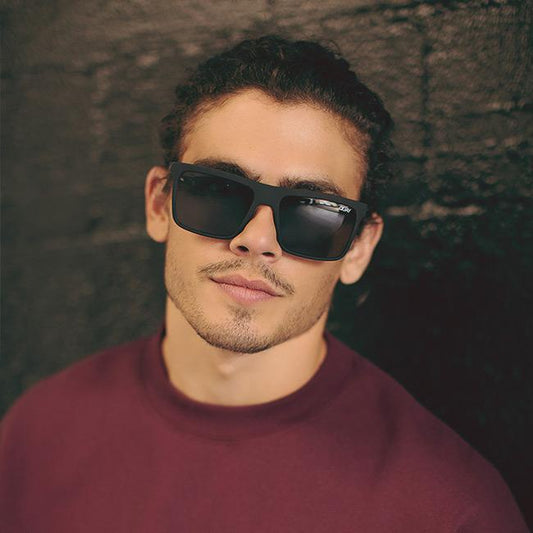 QUAY AUSTRALIA Malaysia - LET IT RUN matte black/smoke - PresenceConcept.com