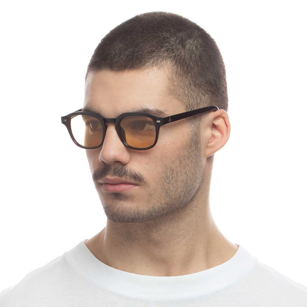 AIRE Serpens - Black Ochre Tint