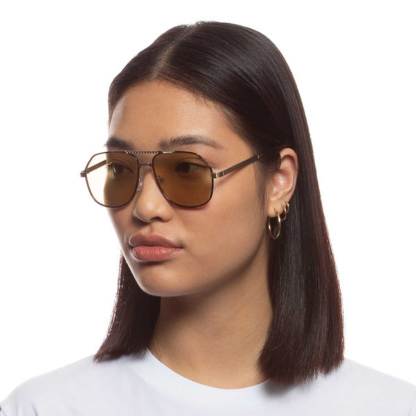 AIRE Cosmos - Bright Gold Khaki Tint