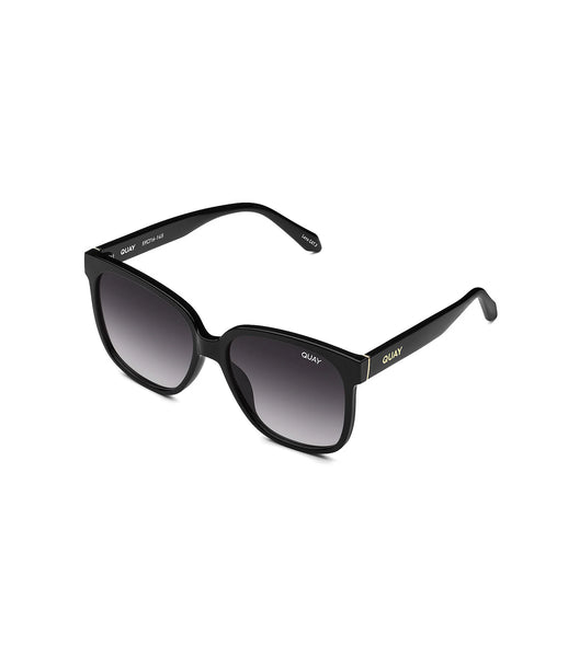 QUAY Wide Awake Sunglasses - Black/Smoke