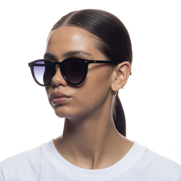 Le Specs Fire Starter | Black Cool Smoke Grad