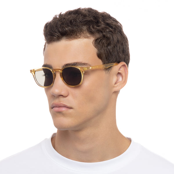 Le Specs Club Royale | Butterscotch Polarized
