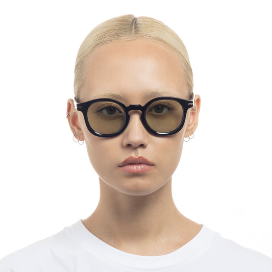 Le Specs Hoodwinked | Black Sunglasses