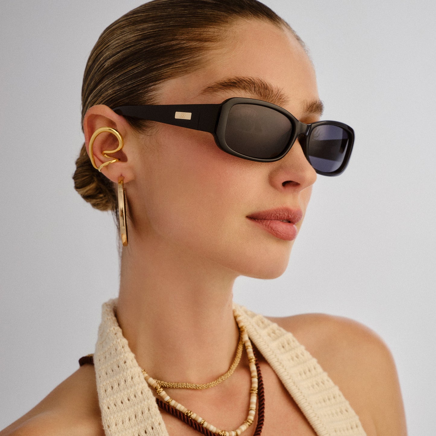 Le Specs Gigglemug Sunglasses | Black Polarized