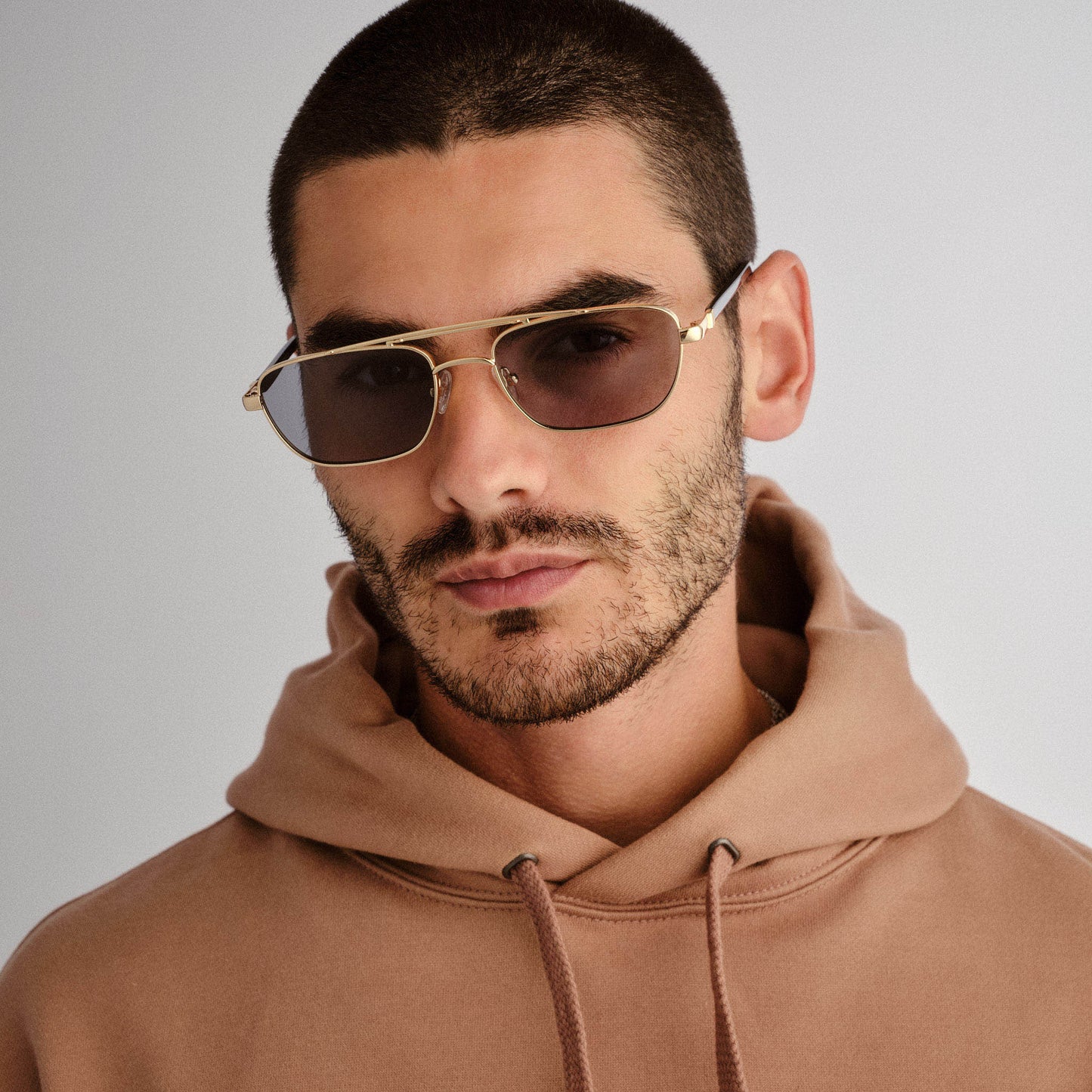 Le Specs Le Mimi Sunglasses | Gold Smoke Tint