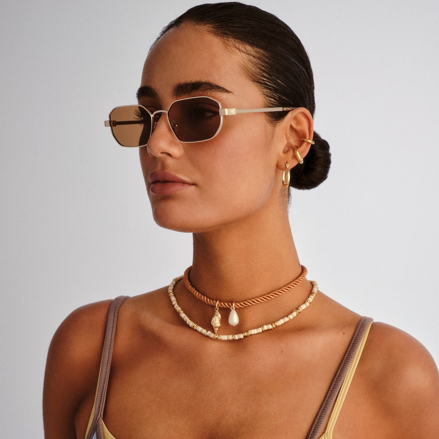 Le Specs Mythic Sunglasses | Gold Light Brown Mono