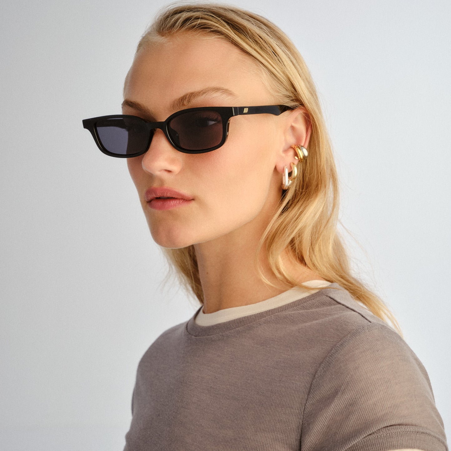 Le Specs Echelon + Global Fit Sunglasses | Black Smoke Mono