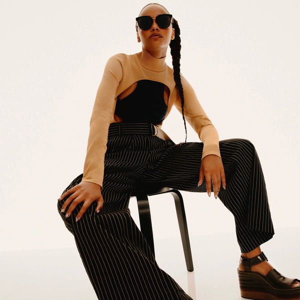 QUAY Act Natural Sunglasses - Black/Smoke Polarized