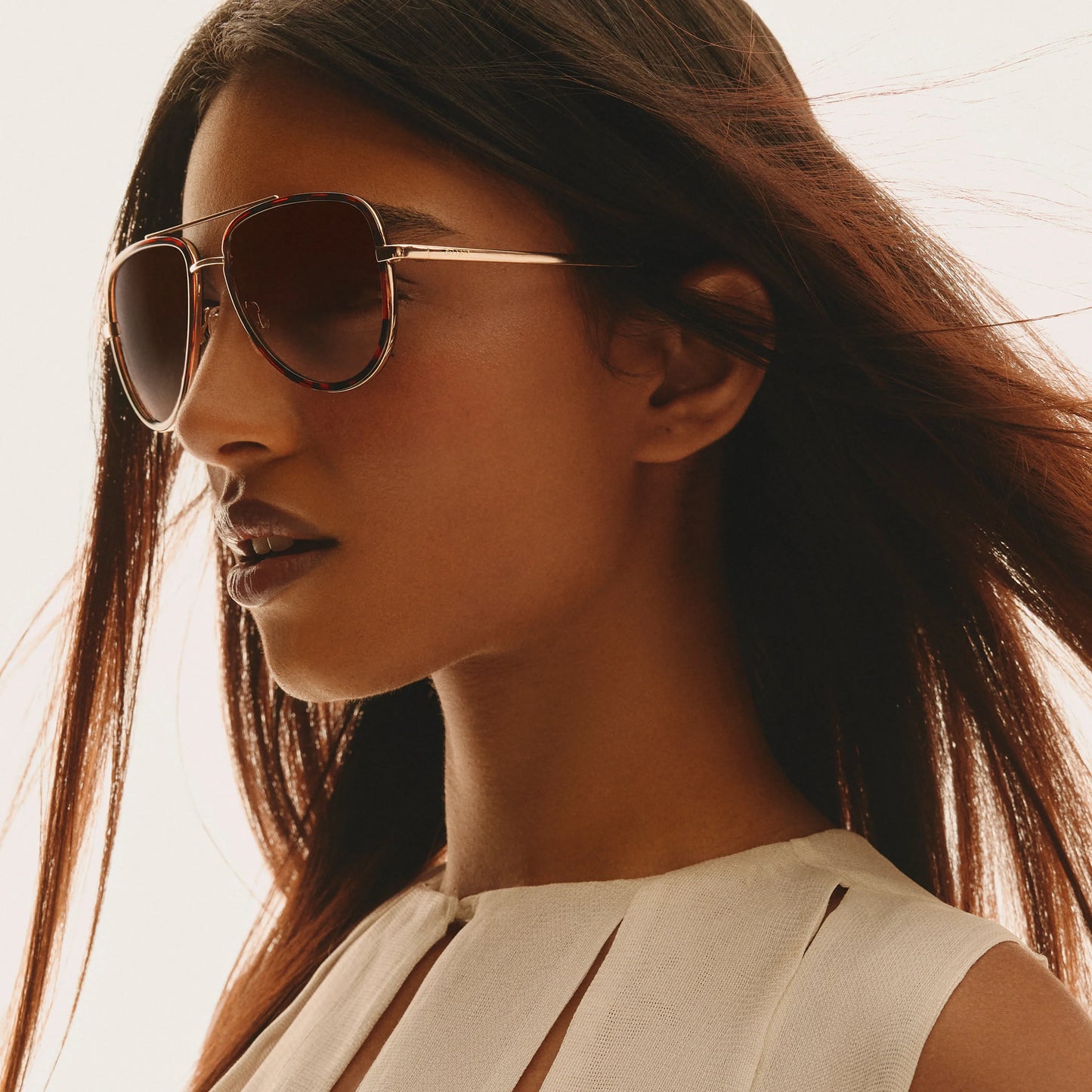 QUAY All In Medium Sunglasses - Tort/Brown Fade