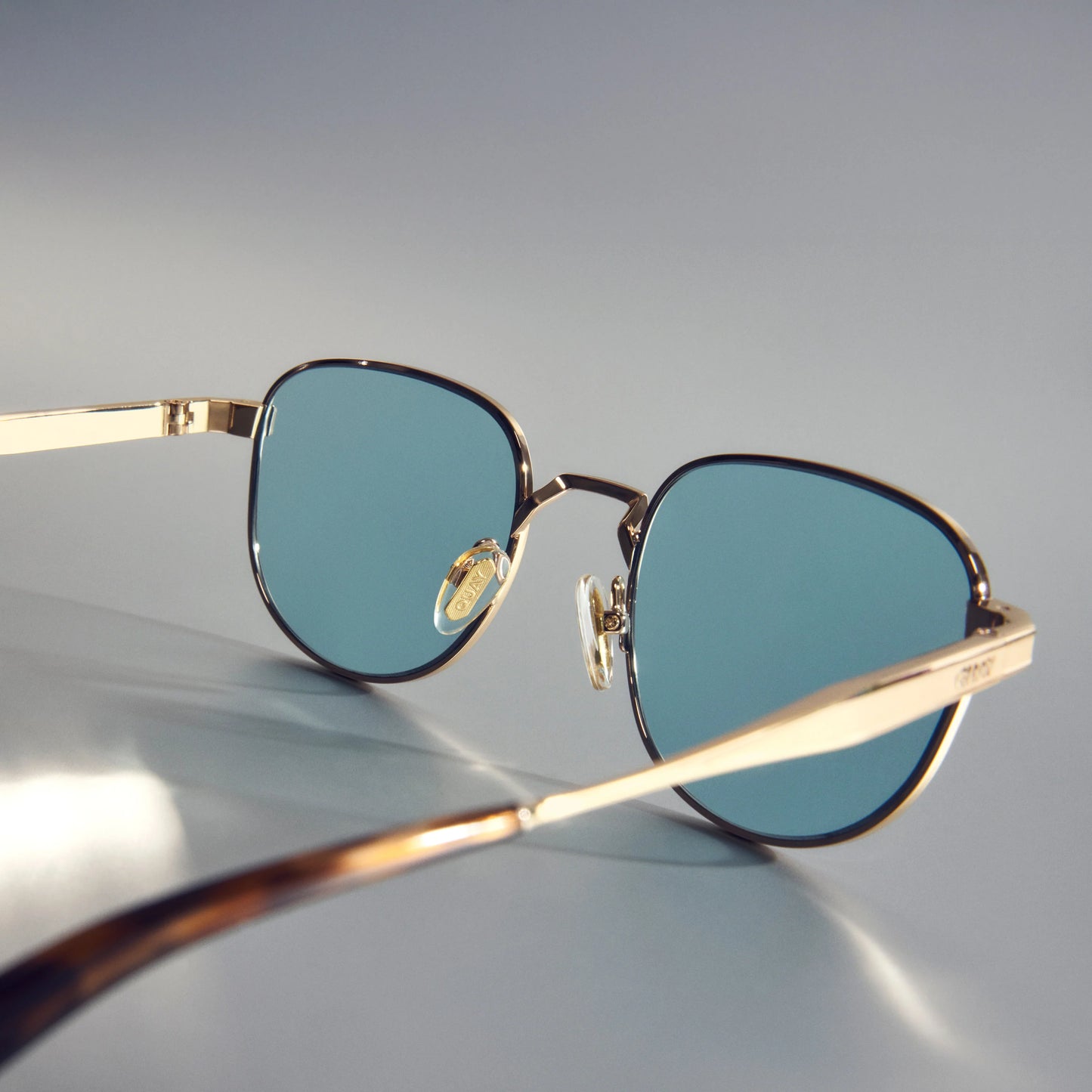 QUAY Born Ready Sunglasses - Gold/Aqua