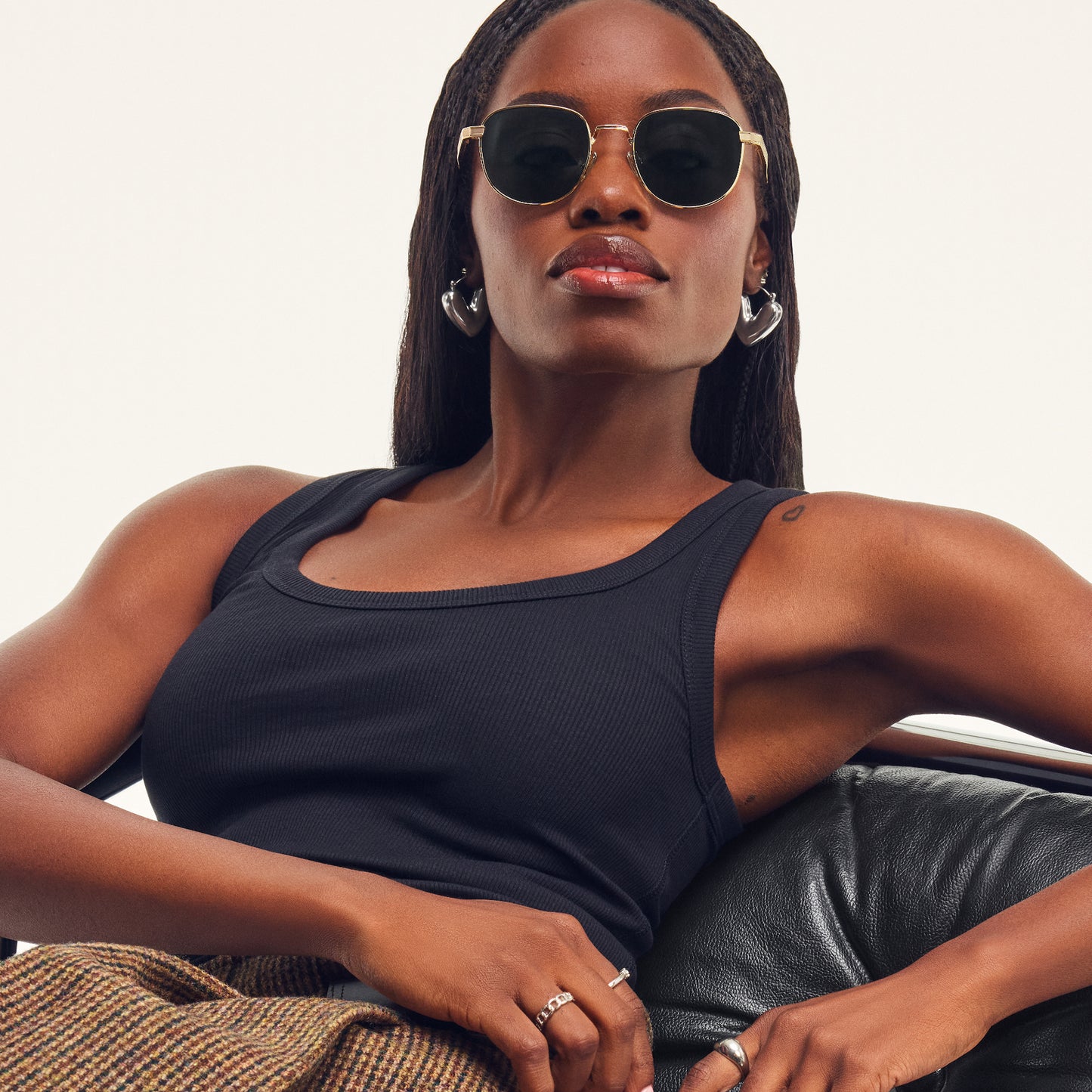 QUAY Born Ready Sunglasses - Gold/Smoke