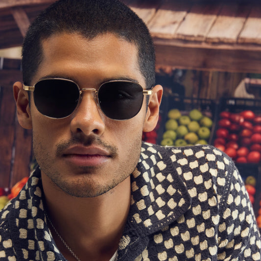 QUAY Born Ready Sunglasses - Gold/Smoke