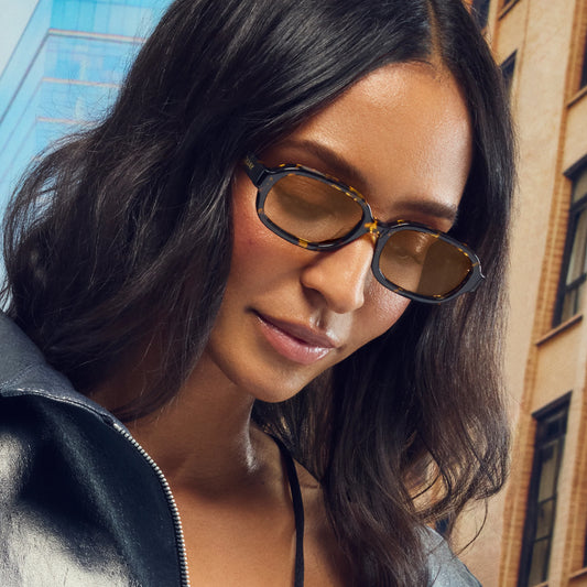 QUAY Could Never Sunglasses - Tort Yellow/Tan