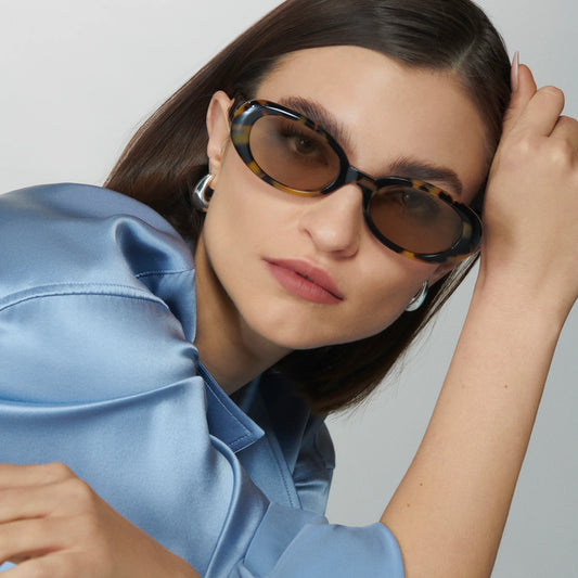 QUAY Felt Cute Sunglasses - Pebble Tortoise/Tan