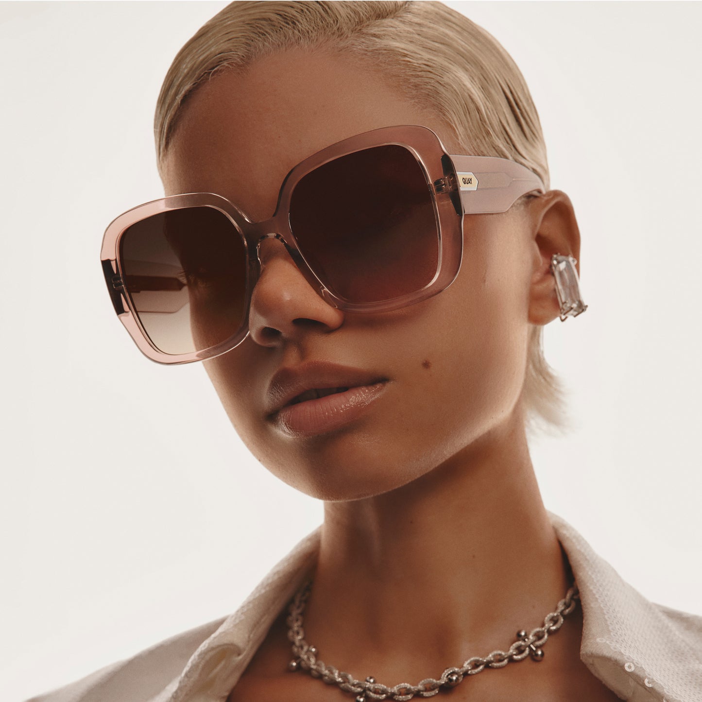 QUAY Full Glam Sunglasses - Doe/Brown Fawn