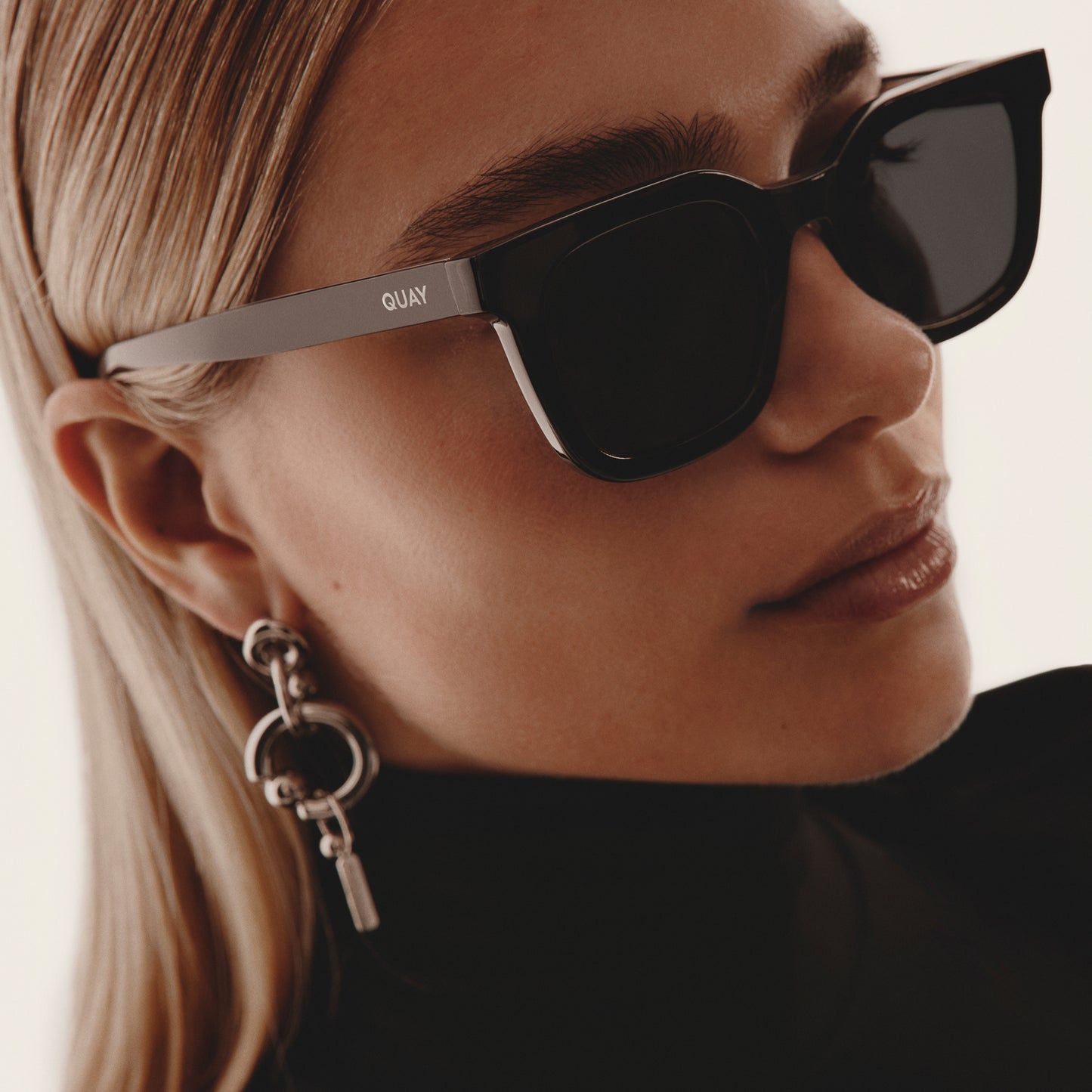 QUAY Game Over Sunglasses - Grey/Navy Polarized