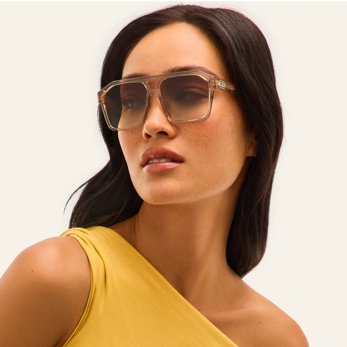QUAY Soundcheck Sunglasses - Sand/Sepia