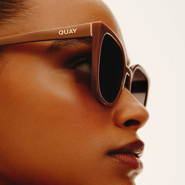 QUAY Staycation Sunglasses - Doe/Brown