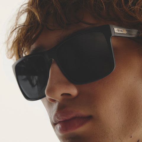 QUAY Thrill Ride Sunglasses - Black/Black Polarized