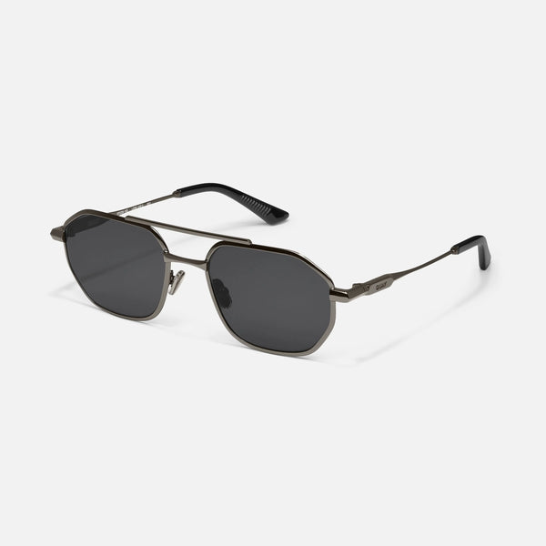 QUAY En Route Sunglasses - Gunmetal/Smoke