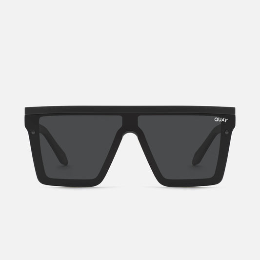 QUAY Hindsight Sunglasses - Black/Smoke