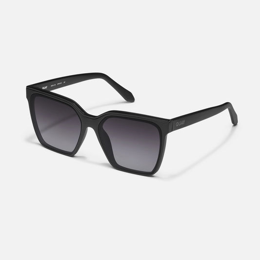 QUAY Level Up Sunglasses - Black/Smoke Polarized