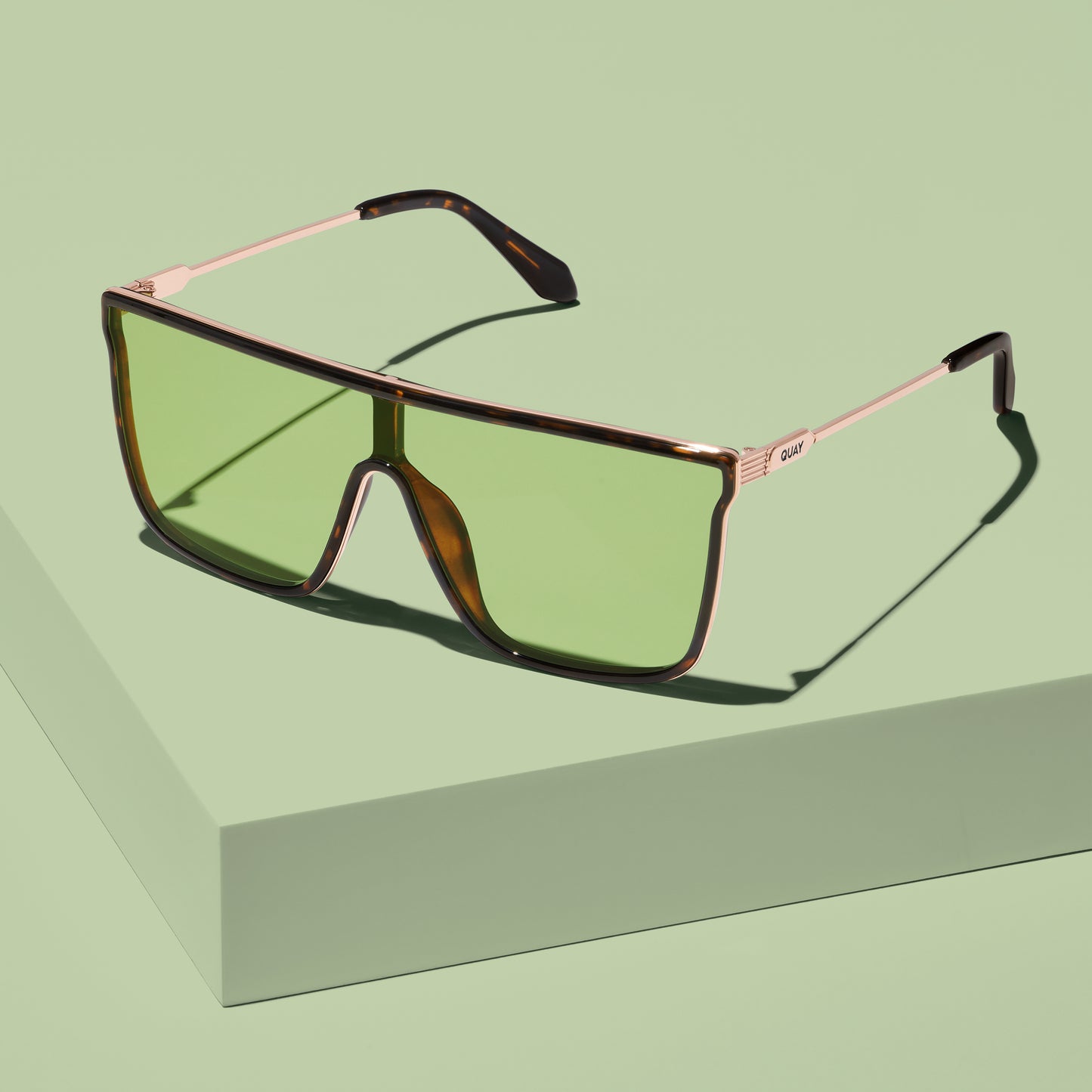 QUAY Nightfall Remixed Sunglasses - Dark Tort/Pistachio