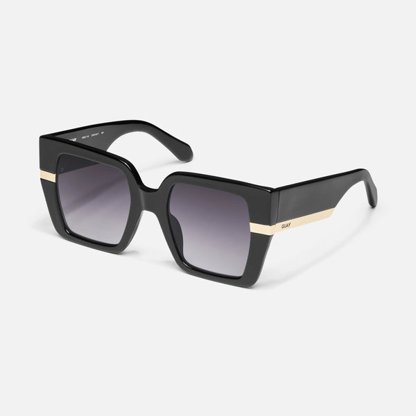 QUAY Notorious Sunglasses - Black/Smoke