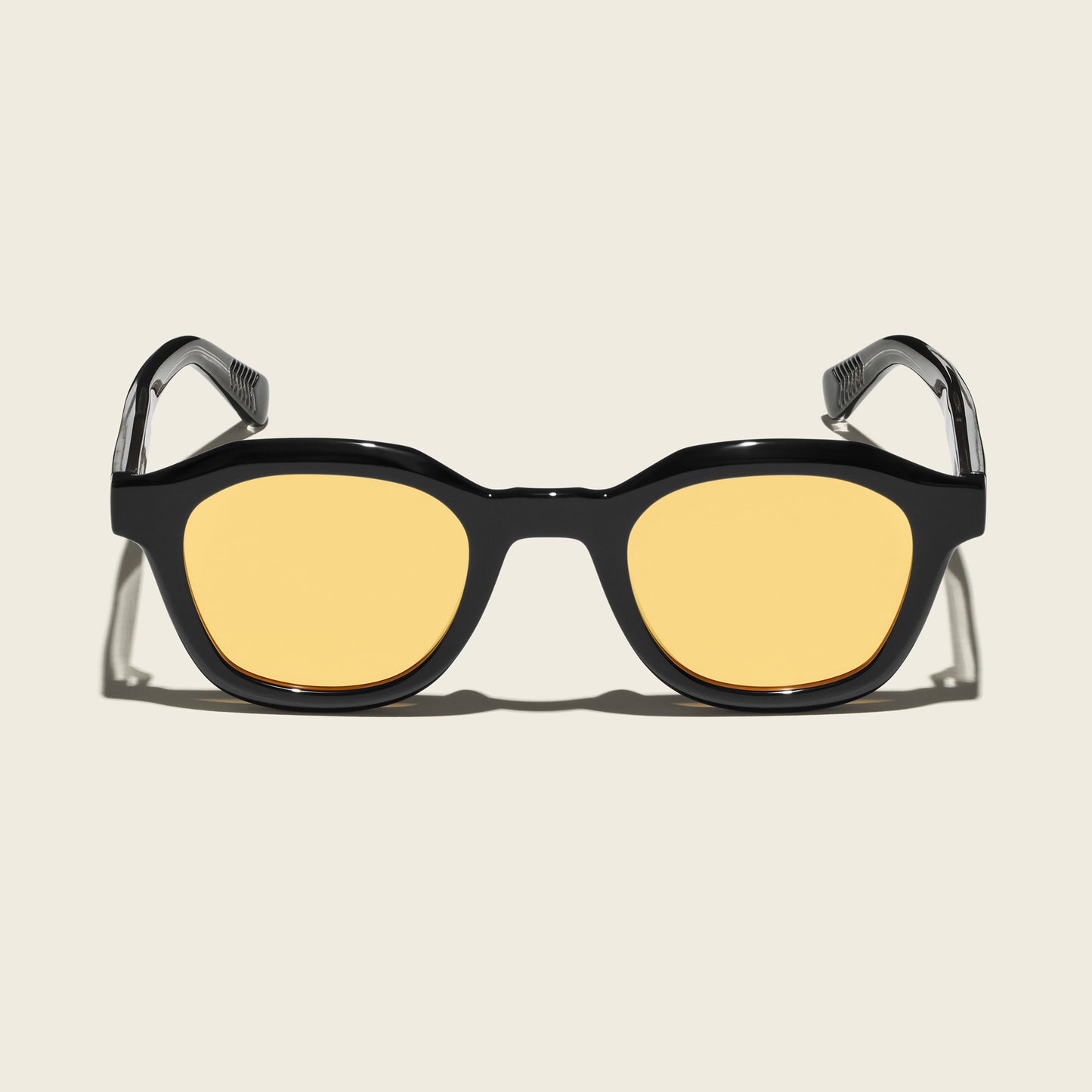 QUAY Roll Film Sunglasses - Black/Daisy