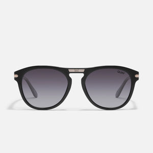 QUAY Slicked Back Sunglasses - Black/Smoke Polarized