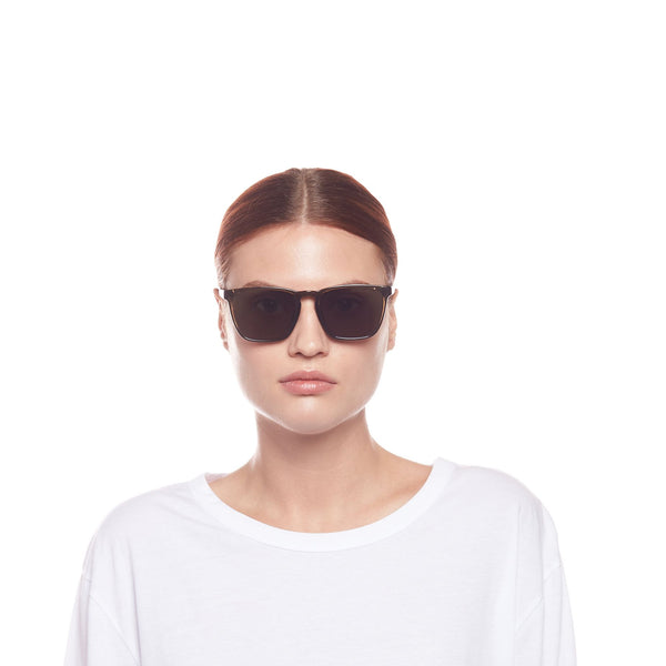 LE SPECS Bad Medicine Alt Fit Modern Rectangle Sunglasses - Olive | PresenceConcept.com