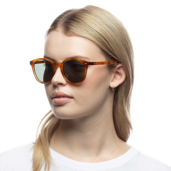 LE SPECS BANDWAGON Vintage Tort Sunglasses | PresenceConcept.com