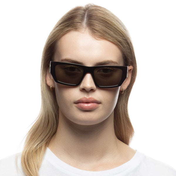 LE SPECS PLASTIC MEASURES Black (Le Sustain Collection) Sunglasses | PresenceConcept.com