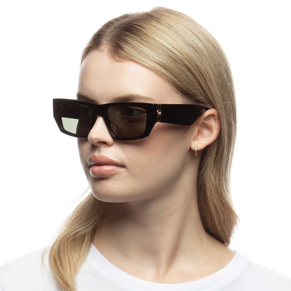 LE SPECS PLASTIC MEASURES Black (Le Sustain Collection) Sunglasses | PresenceConcept.com