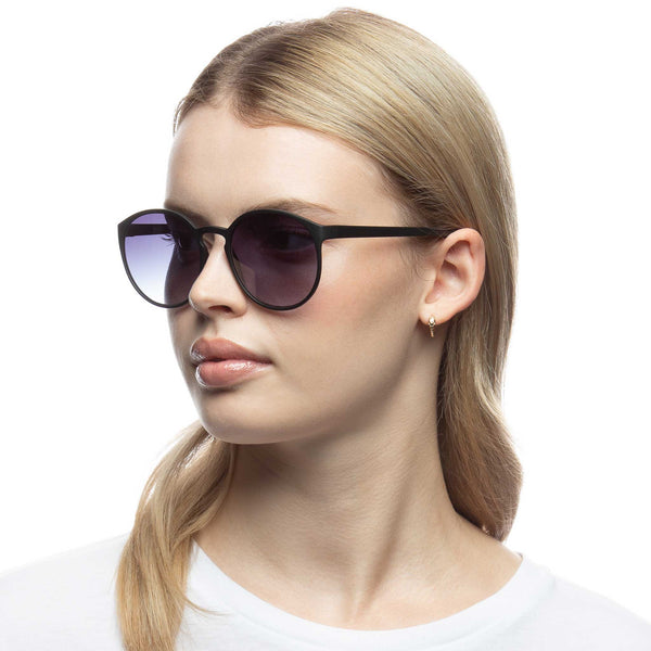 LE SPECS SWIZZLE Matte Black Sunglasses | PresenceConcept.com