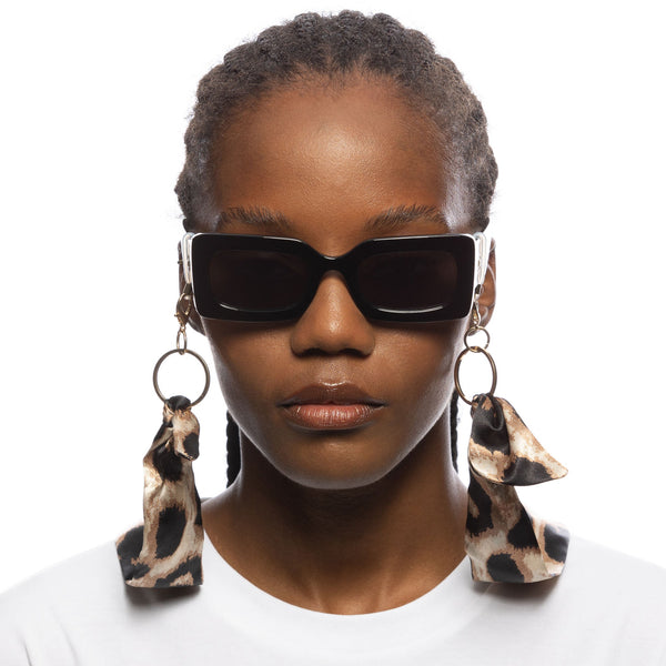 LE SPECS Y2K SCARF CHAIN Leopard Sunglasses | PresenceConcept.com