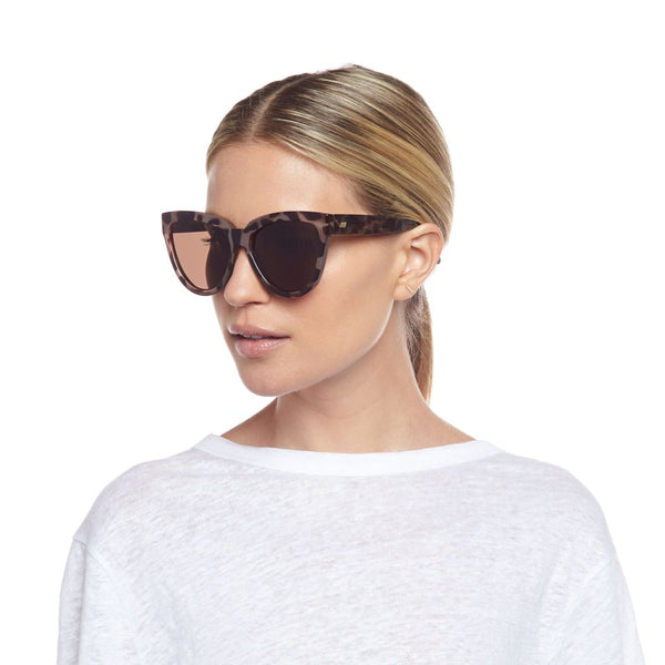 LE SPECS Liar Lair Cat Eye Sunglasses - Volcanic Tort | PresenceConcept.com